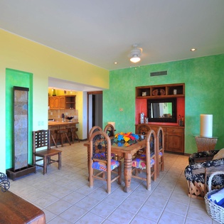 The cozy dining room is perfect for eating and catching up with friends and family.