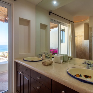 En suite bathroom