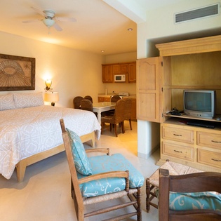 Casita suite with queen bed