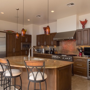Gourmet kitchen