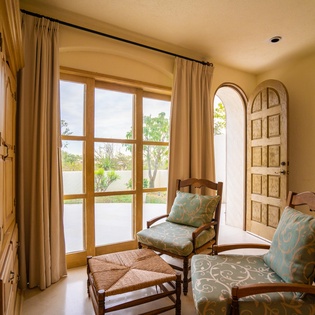 Indoor entryway