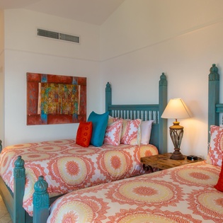 Suite with 2 queen beds