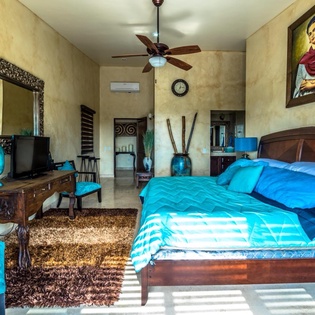 Suite with King bed
