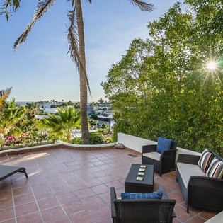 Private garden patio