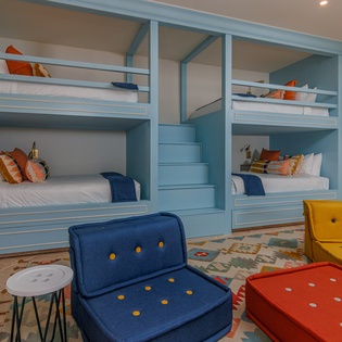 Bedroom suite with mezzanine beds