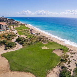 Gorgeous golf and ocean view