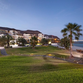 Residence_101_-_102_Playa_De_La_Paz-44
