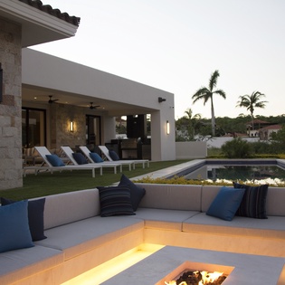 Cozy fire pit