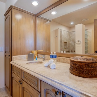 En suite bathroom