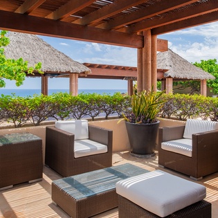 En suite outdoor seating with ocean views