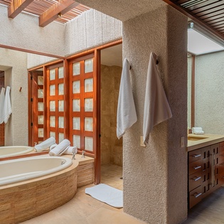 En suite bathroom