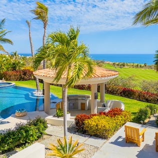 Spacious palapa with ocean views