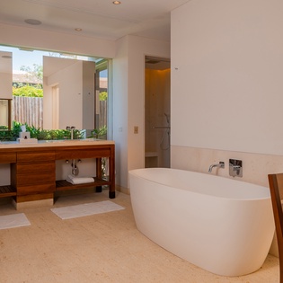 Bathroom with tub