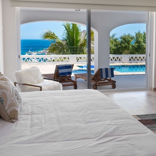 Bedroom suite with access to terrace -20
