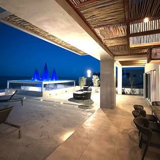 Outdoor dining area