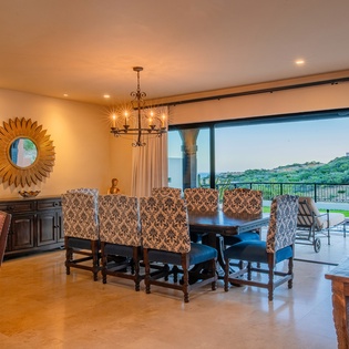 Living area with incredible view-14