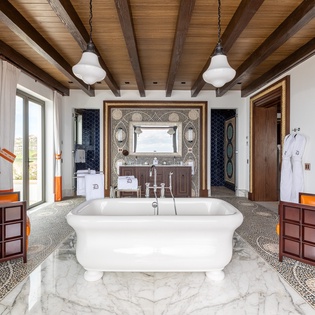 En suite bathroom
