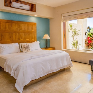 Bedroom suite