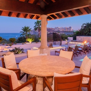 Outdoor dining seating 6