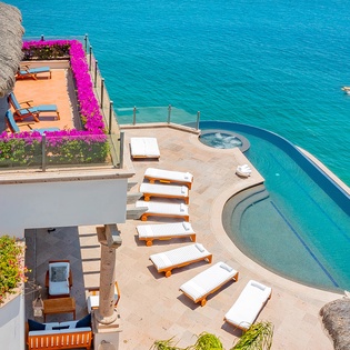 Gorgeous patio with incredible ocean views