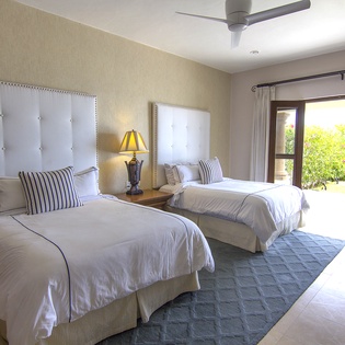 Double bedsuite with outdoor access