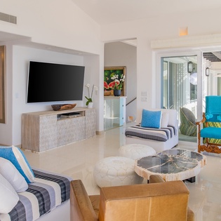 Spacious living area