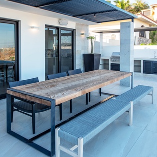 Outdoor dining area