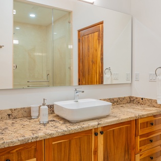 En suite bathroom