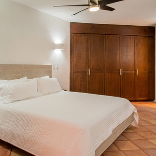 Bedroom suite