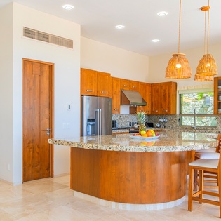 Fully equipped kitchen