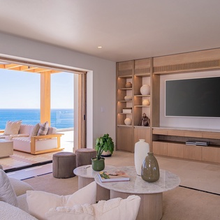 Spacious living area