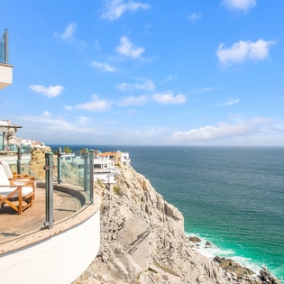 Sit back and enjoy gorgeous ocean views
