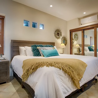 Bedroom suite