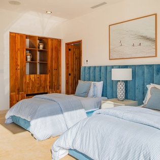 Bedroom suite with outdoor access