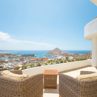 Private balcony for two