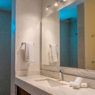 En suite bathroom
