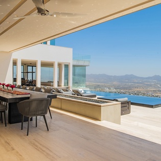 Amazing outdoor table