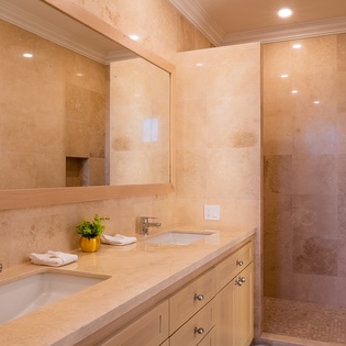 En suite bathroom