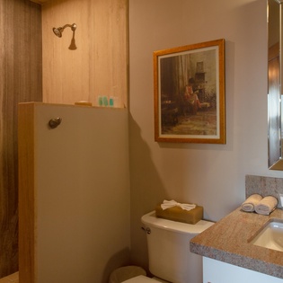 En suite bathroom