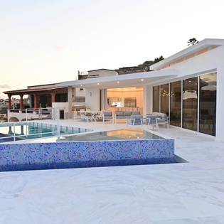Pool terrace