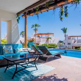 Outdoor seating on the patio