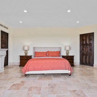 Bedroom suite with terrace access
