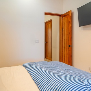 Bedroom suite