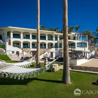 Front view with hammock