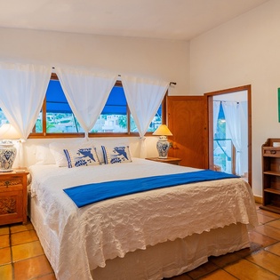 Bedroom suite