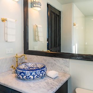 En suite bathroom with gorgeous sink