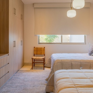 Double bed suite with entertainment