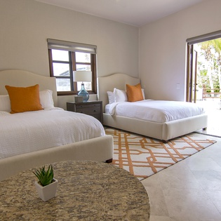 Double bed suite with outdoor access