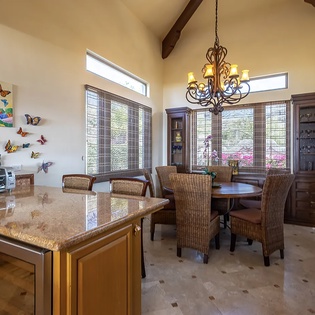 Fully equipped kitchen