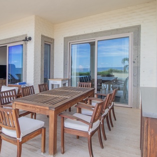 Outdoor dining table seating 8